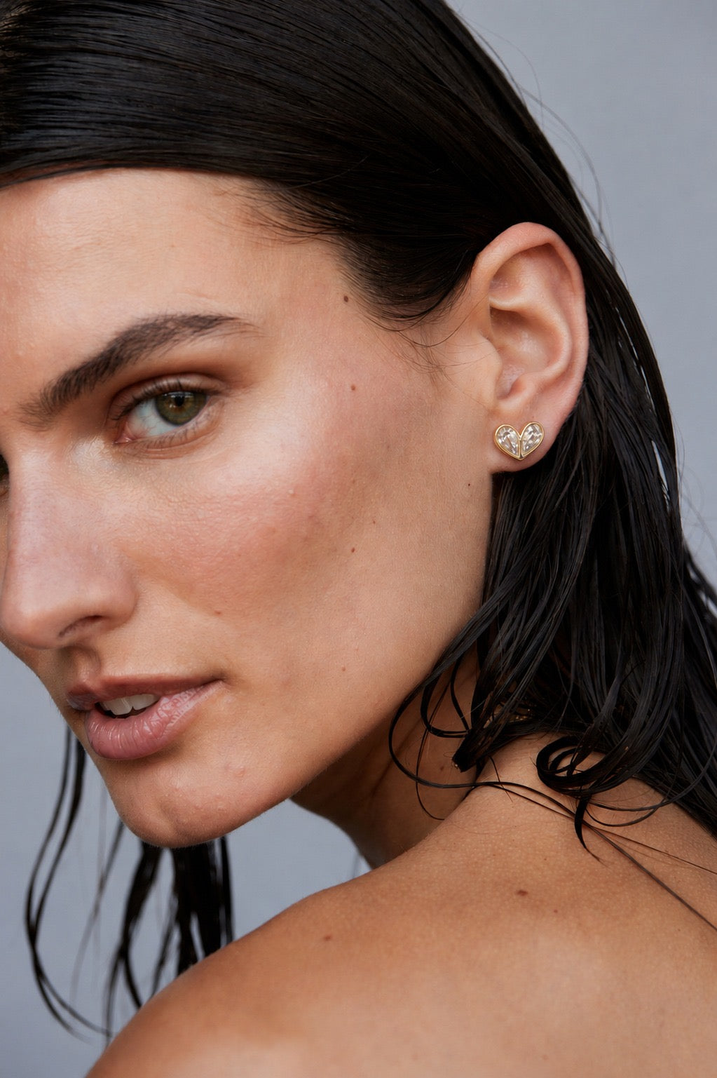 Medium Sweetheart Studs