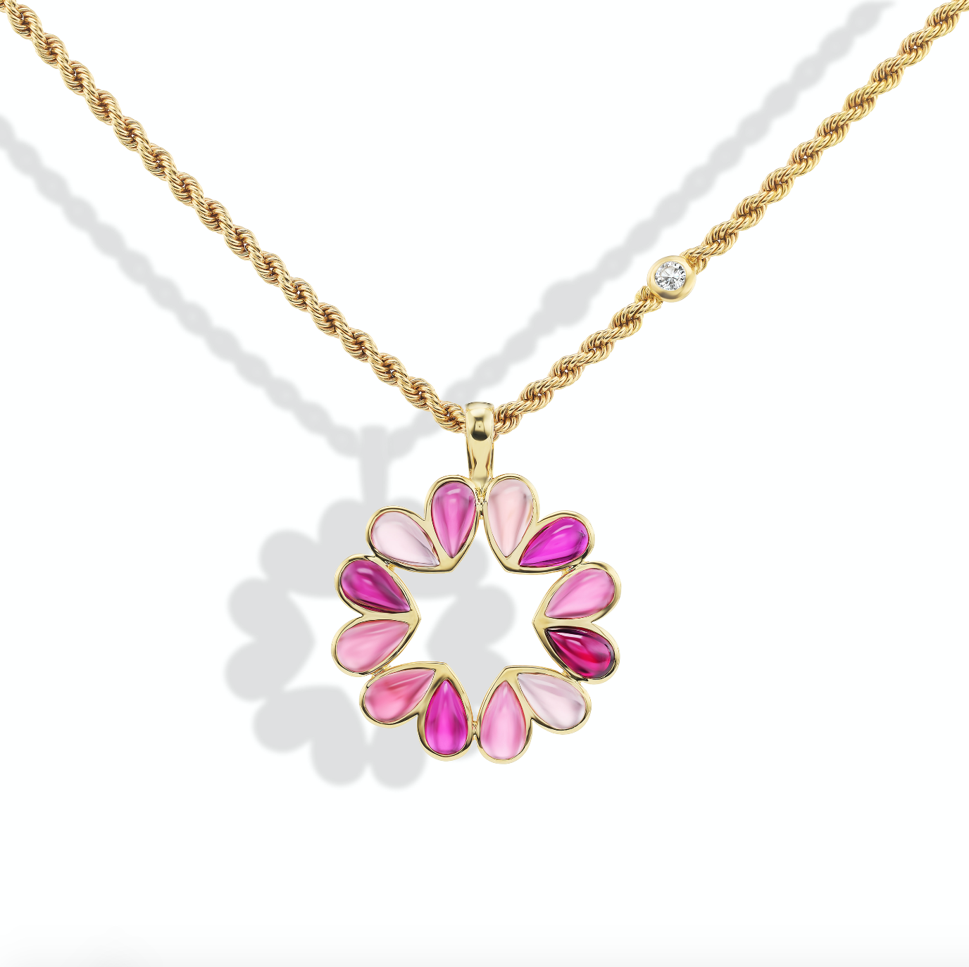 Queen b necklace deals